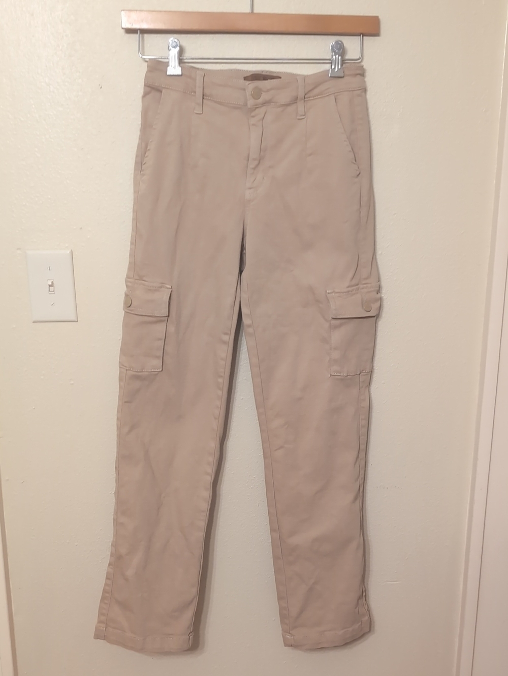 Judy Blue Light Tan Cargo Pants Size 3/26